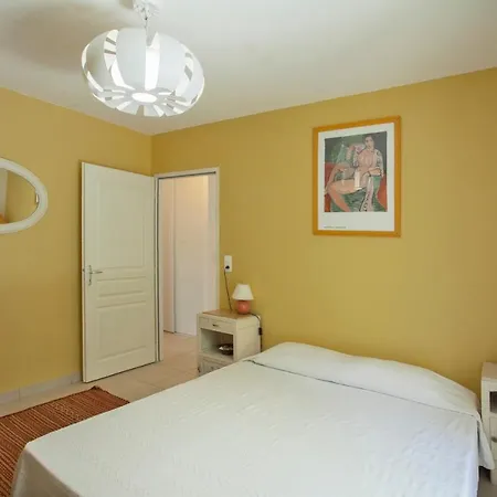 Lägenhet Cardellina Lieu Ideal Au Calme Plage Centre Ville A 700 M Jardin Privatif Calvi (Corsica)