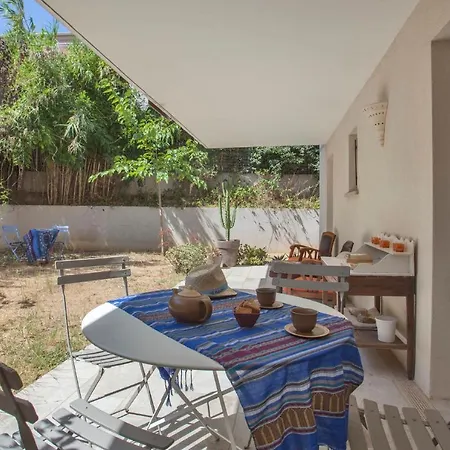 Lägenhet Cardellina Lieu Ideal Au Calme Plage Centre Ville A 700 M Jardin Privatif Calvi (Corsica)